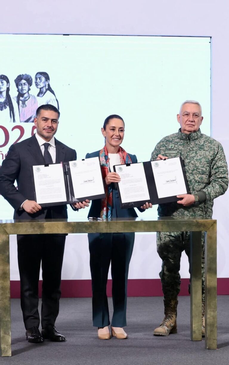 Presidenta Sheinbaum firma dos nuevas iniciativas en materia de seguridad.