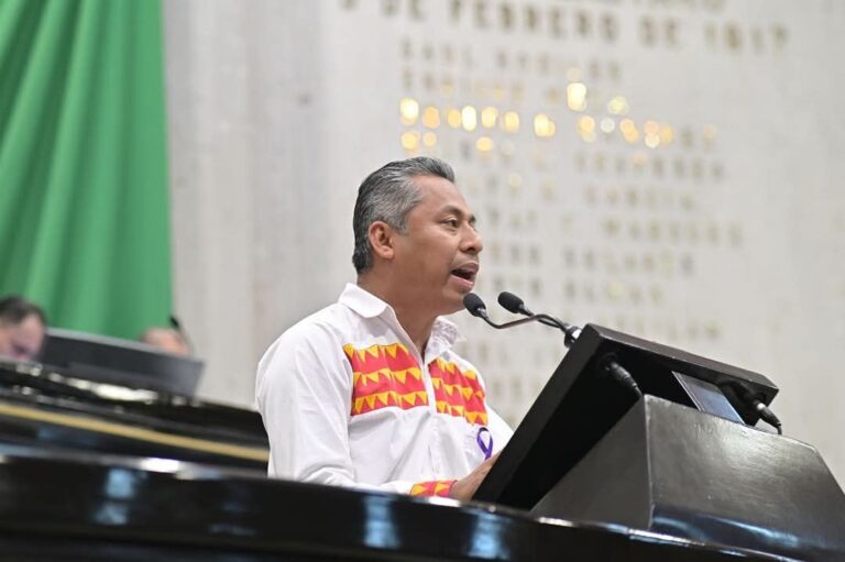 Diputado Urbano Bautista y su posicionamiento en defensa del maíz nativo.