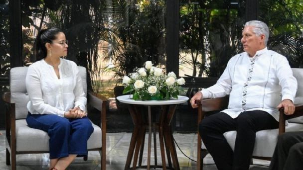 Morena firma acuerdo de cooperación con el Partido Comunista de Cuba.